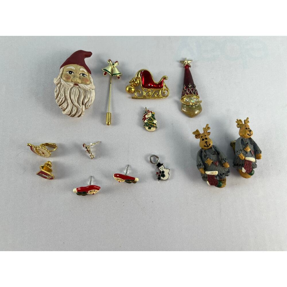 VTG Christmas Jewelry Lot Pins Brooches Earrings Pendants Craft Holidays Santa